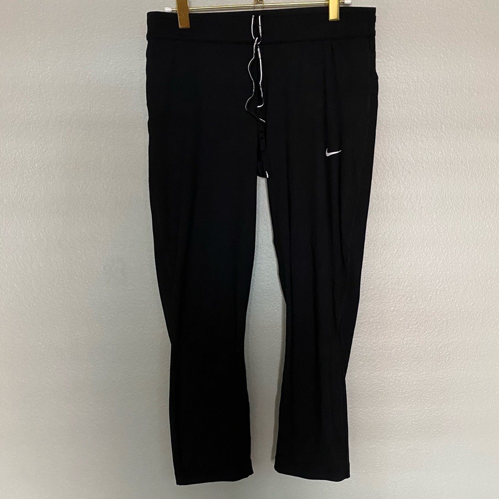 Nike crop leggings